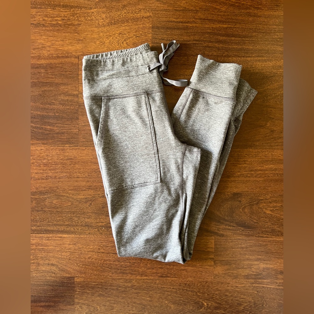 OFFLINE by Aerie Real Me High Rise Pocket Leggings – Gray, Size S